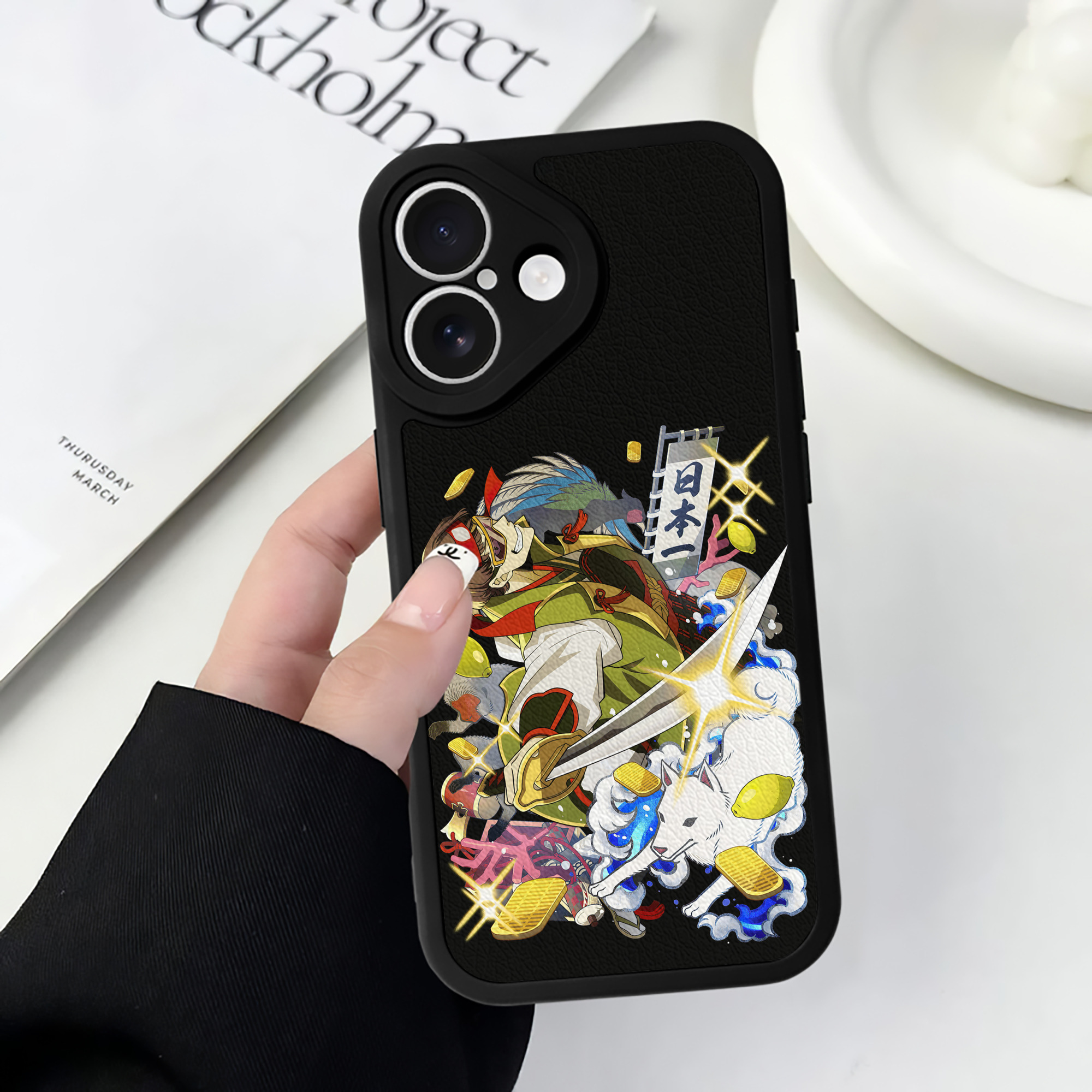 （画像用） 文豪ストレイドッグス Bungo Stray Dogs 【iPhone 16シリーズ対応】シリコンスマホケース（レザー調） 材質：シリコン